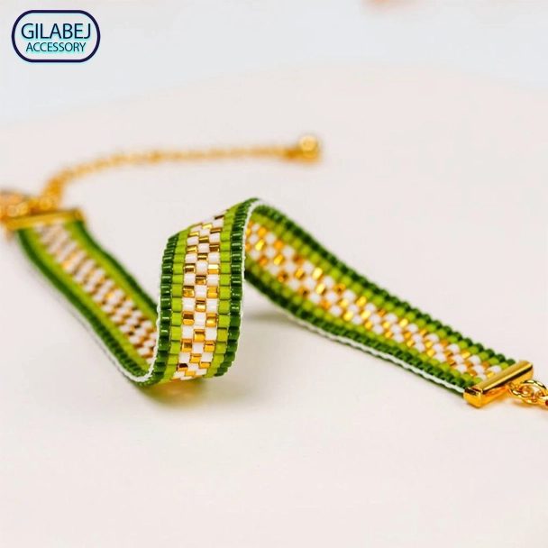 Miyuki Bracelet Green Border Design 2